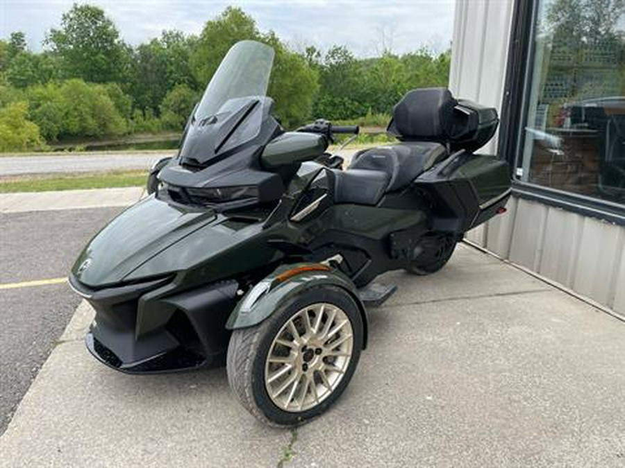 2023 Can-Am Spyder RT Sea-to-Sky