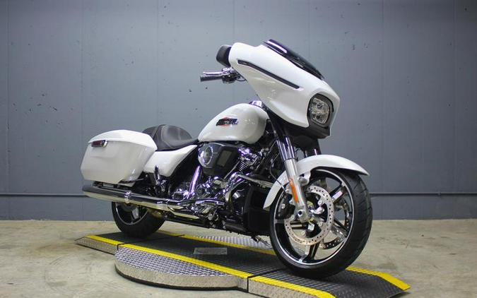 2024 Harley-Davidson® FLHX - Street Glide®