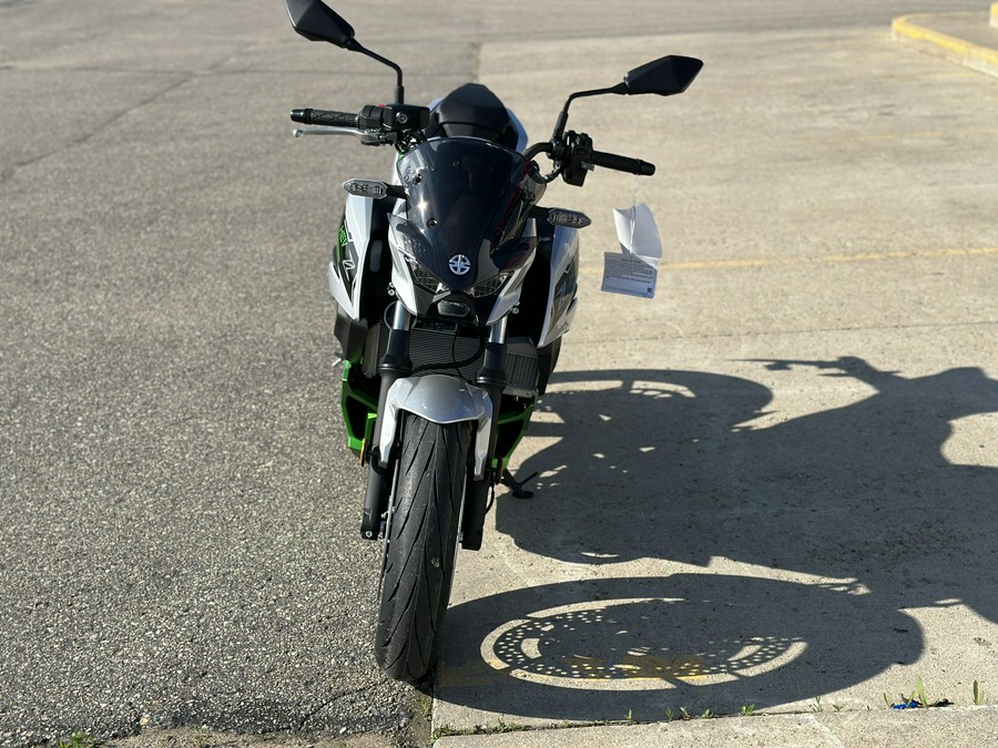 2024 Kawasaki Z7 ABS