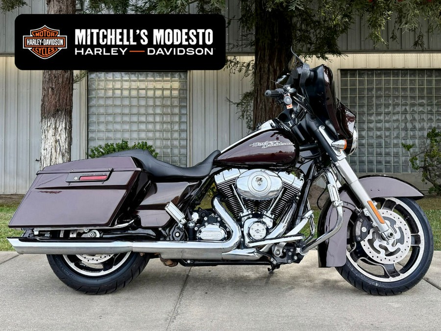 FLHX 2011 Street Glide®