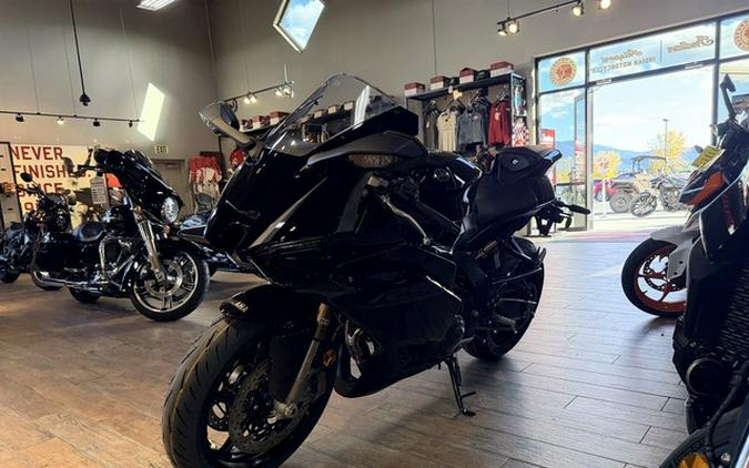 2027 Yamaha YZF-R9