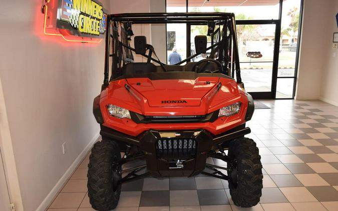 2025 Honda® Pioneer 1000-5 Deluxe