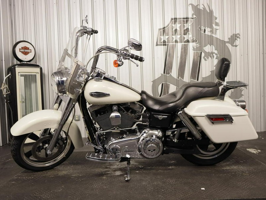 2014 Harley-Davidson® FLD - Dyna® Switchback™