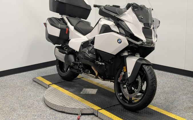 2026 BMW R 1300 RT AUTO SHIFT ASSIST