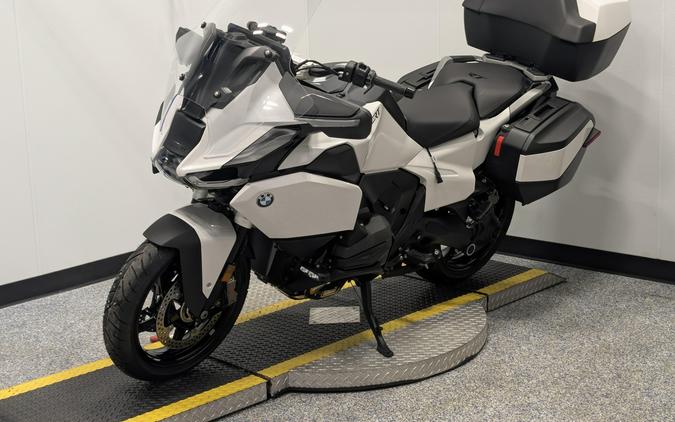2026 BMW R 1300 RT AUTO SHIFT ASSIST