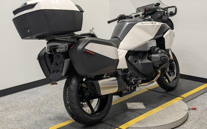 2026 BMW R 1300 RT AUTO SHIFT ASSIST
