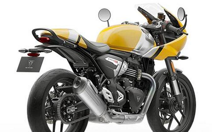 2026 Triumph Thruxton 400
