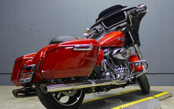 2024 Harley-Davidson® FLHX - Street Glide®