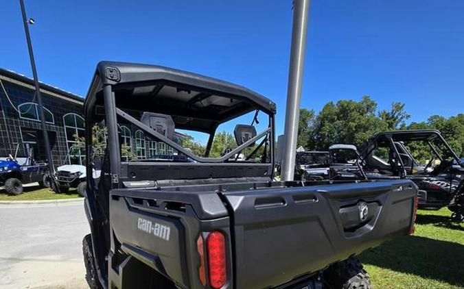 2025 Can-Am® Defender DPS HD9 Compass Green