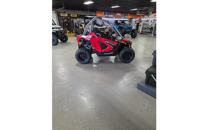 2026 Polaris RZR 200 EFI INDY RED