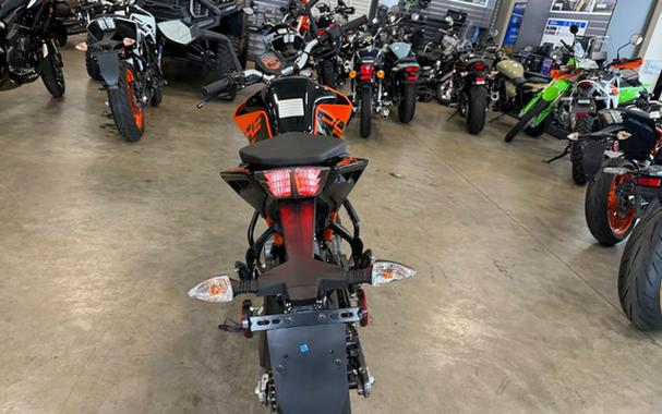 2021 KTM Duke 200