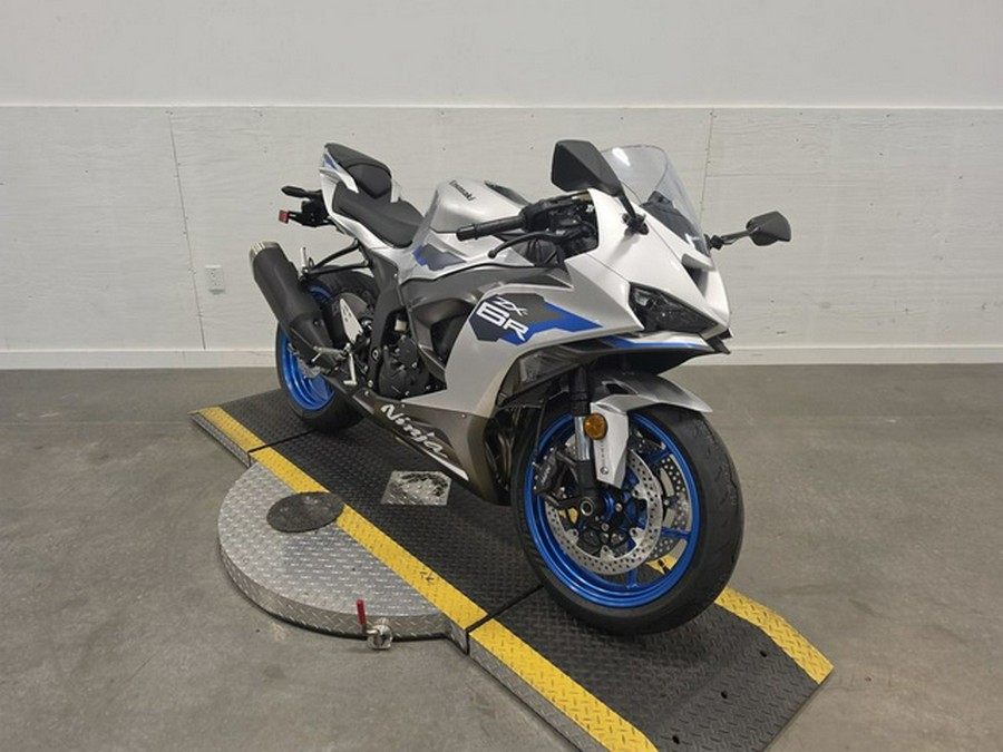 2027 Kawasaki Ninja ZX-6R ABS