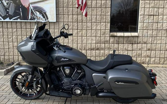 2023 Indian Motorcycle® Challenger® Dark Horse® Titanium Smoke