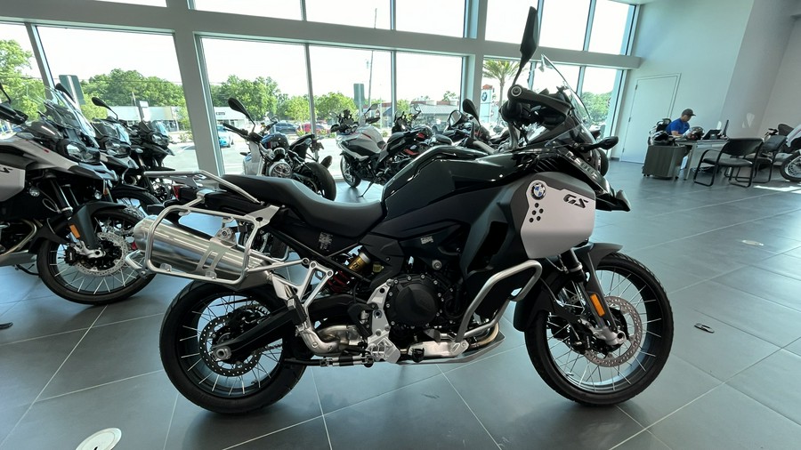 2024 BMW F 900 GS Adventure