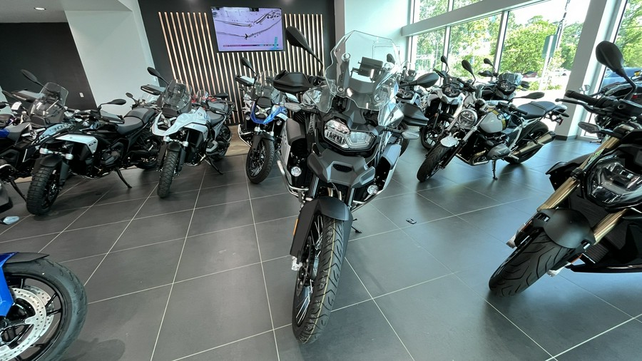 2024 BMW F 900 GS Adventure