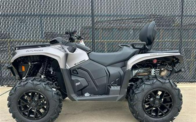 2024 Can-Am Outlander MAX XT 700