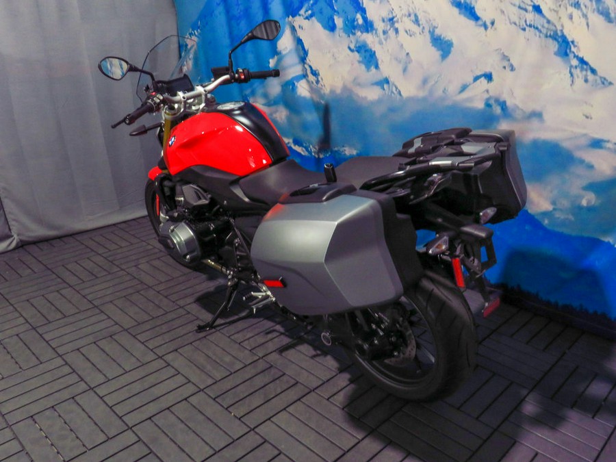 2017 BMW R 1200 R Premium Style 1 Racing Red