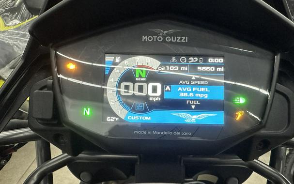 2022 Moto Guzzi V85 TT