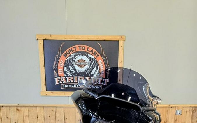 2022 Harley-Davidson® FLTRK - Road Glide® Limited