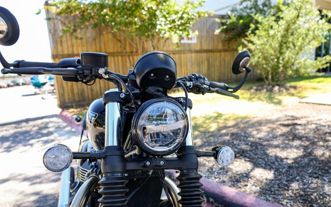 2023 TRIUMPH BONNEVILLE BOBBER CHROME