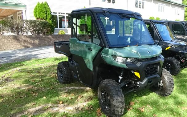 2026 Can-Am Defender DPS CAB