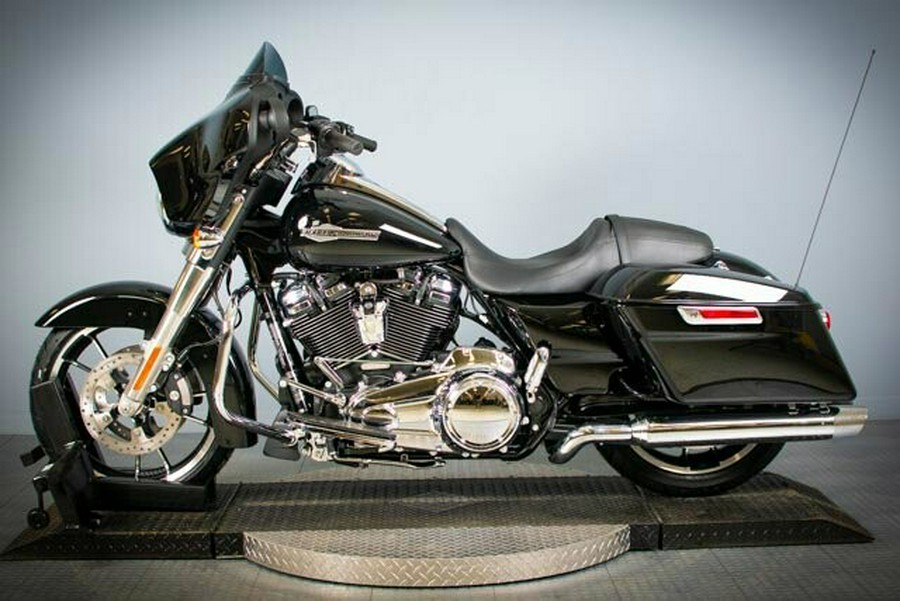 2023 Harley-Davidson Street Glide