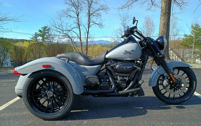 2025 Harley-Davidson Trike FLRT - Freewheeler