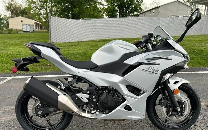 2025 Kawasaki Ninja 500