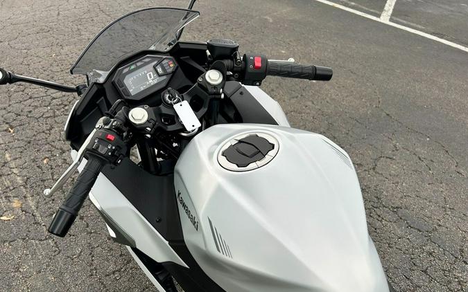 2025 Kawasaki Ninja 500