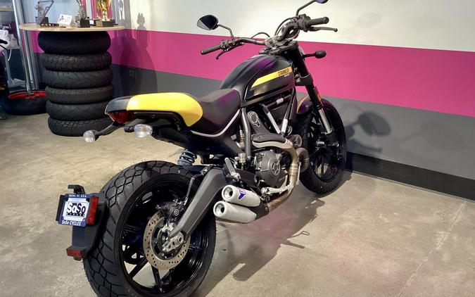 2015 Ducati Scrambler 800
