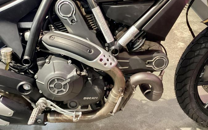 2015 Ducati Scrambler 800