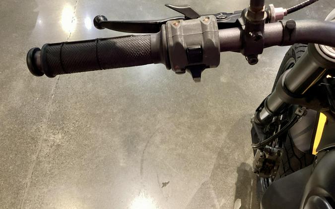 2015 Ducati Scrambler 800
