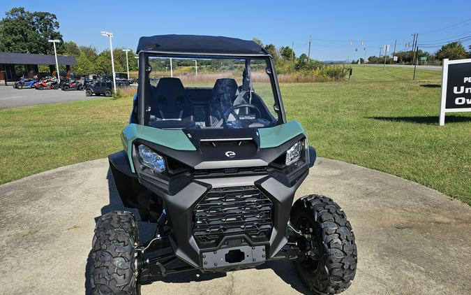 2027 Can-Am Commander DPS 700