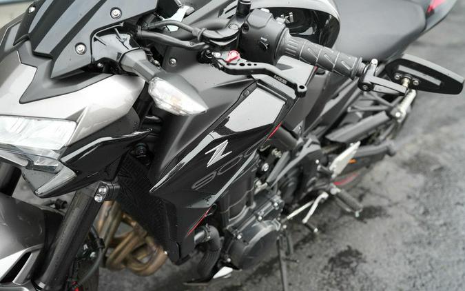 2023 Kawasaki Z900 ABS Metallic Black/Graphite Gray/Flat Black