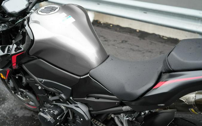 2023 Kawasaki Z900 ABS Metallic Black/Graphite Gray/Flat Black