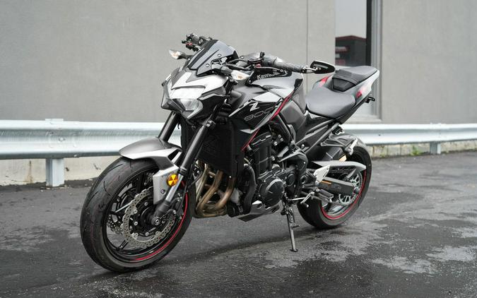 2023 Kawasaki Z900 ABS Metallic Black/Graphite Gray/Flat Black