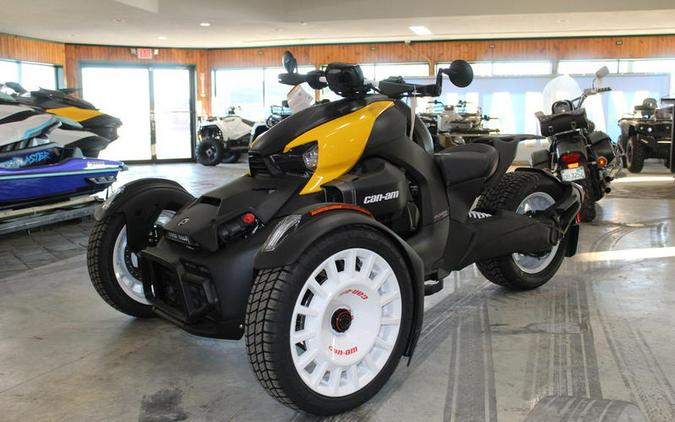 2023 Can-Am® RD RYKER RALLY 900 23 CUSTOMIZABLE