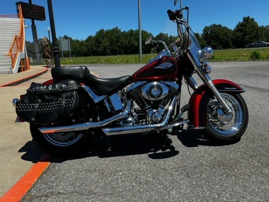 2013 Harley-Davidson Heritage Softail Classic Two-Tone Candy Orange/Beer Bot