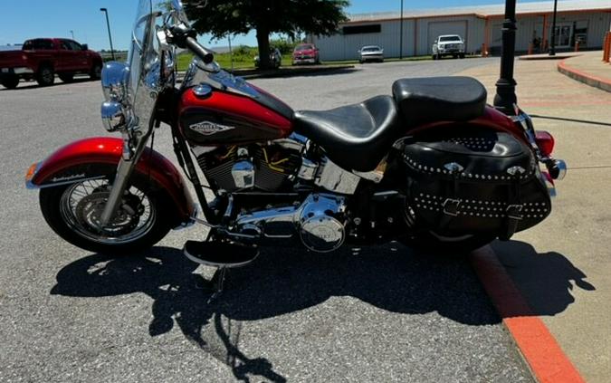 2013 Harley-Davidson Heritage Softail Classic Two-Tone Candy Orange/Beer Bot