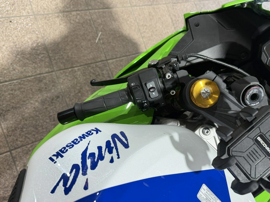 2024 Kawasaki Ninj ZX-6R 40th Anniversary Edition ABS