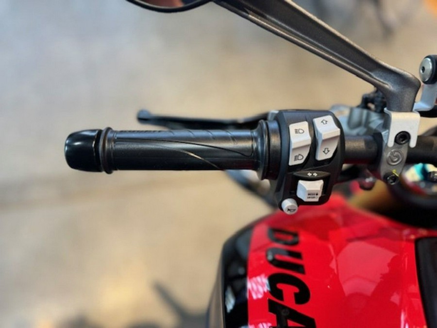 2026 Ducati Monster SP