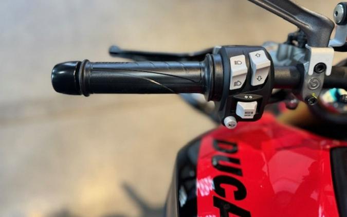 2026 Ducati Monster SP