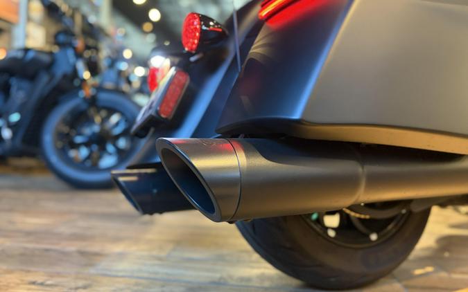 2024 Indian Motorcycle CHIEFTAIN DH PREM AUDIO BLACK SMOKE CAL Dark Horse with PowerBand Audio Package