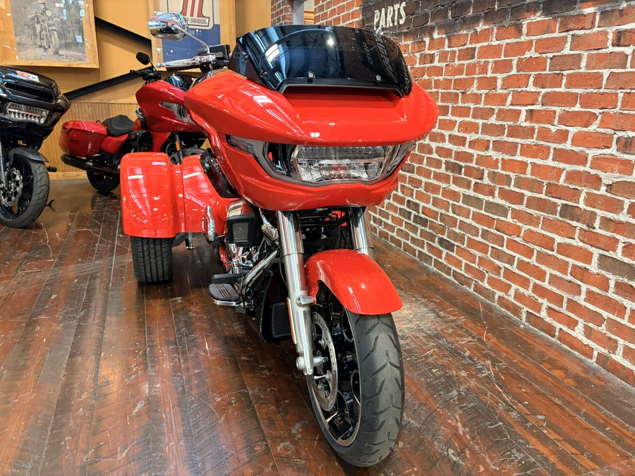 FLTRT 2026 Road Glide 3
