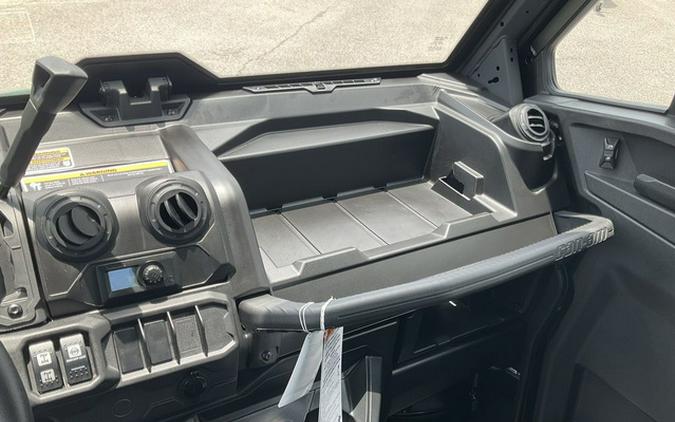 2026 Can-Am Defender MAX DPS CAB HD10
