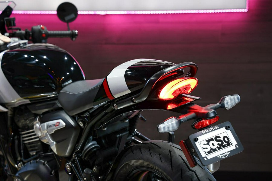2026 Triumph Thruxton 400