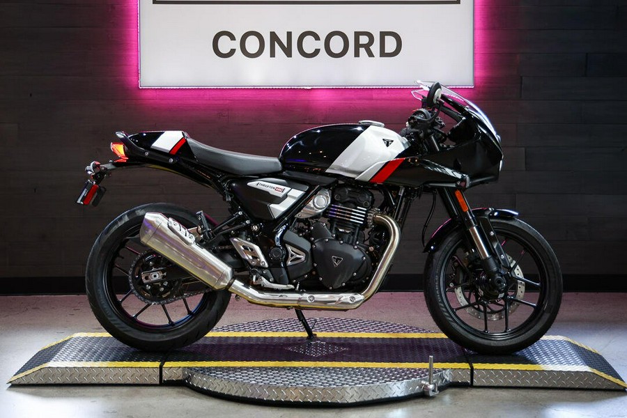 2026 Triumph Thruxton 400