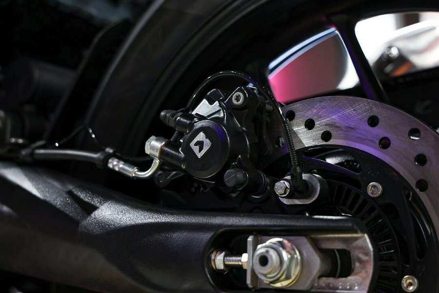 2026 Triumph Thruxton 400