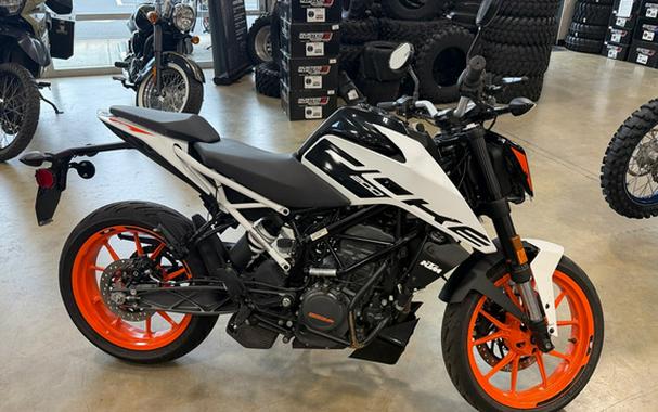 2020 KTM Duke 200