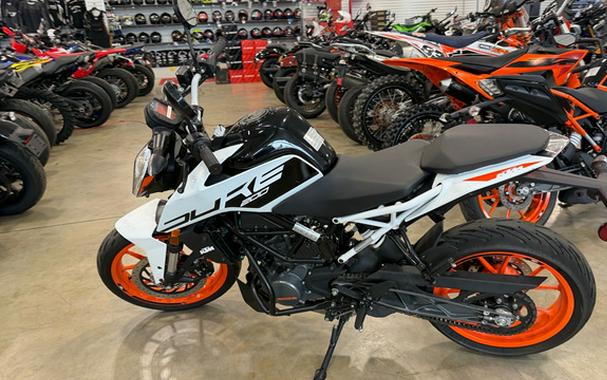 2020 KTM Duke 200